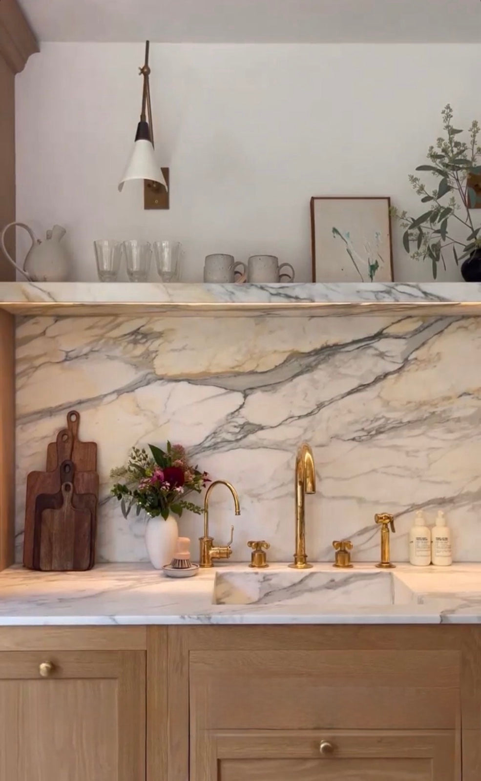 CALACATTA GOLD ANTIQUE