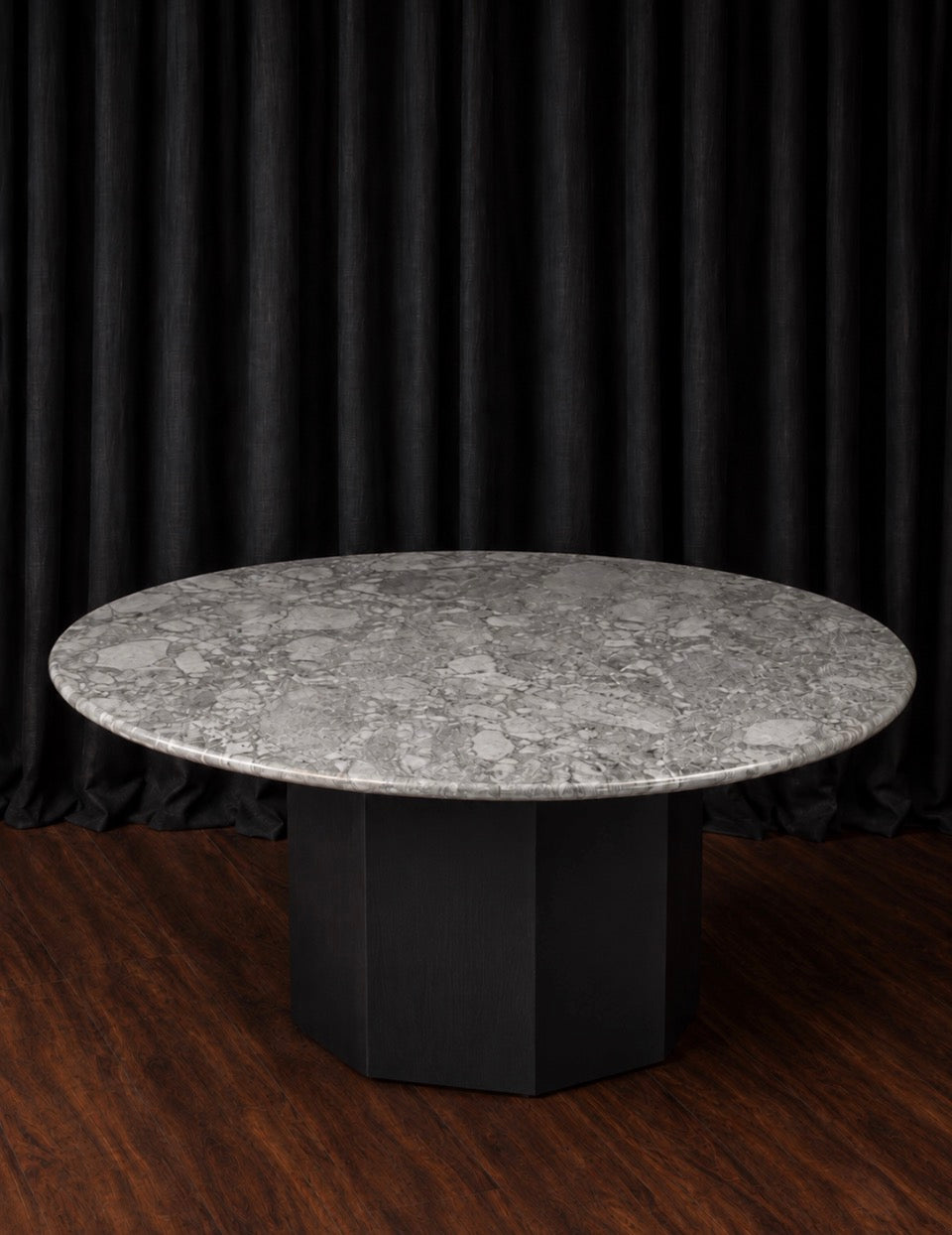 FISHBELLY GRAY DINING TABLE