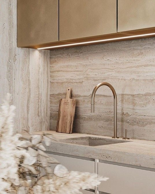 TRAVERTINE